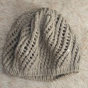 Cute sequined gray beanie